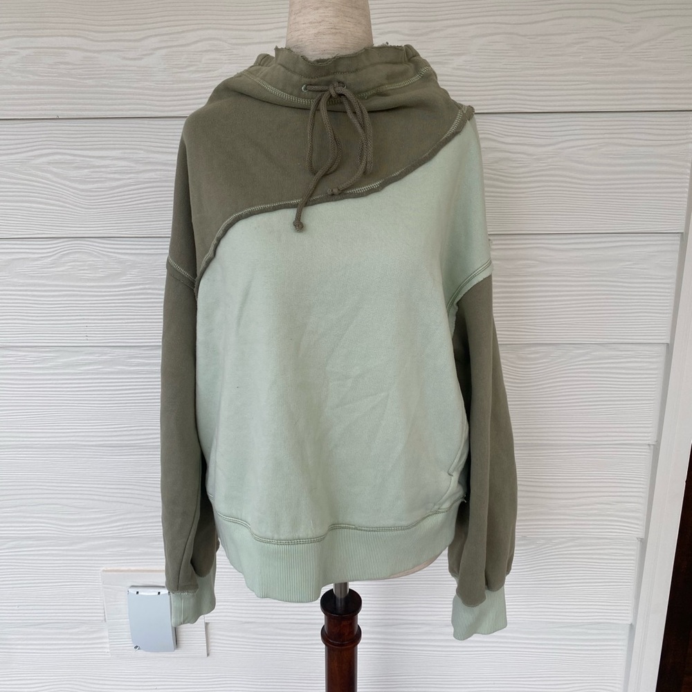 FREE PEOPLE Movement Color Block Homestretch Drawstring Neckline Long Sleeve XS - Picture 2 of 6